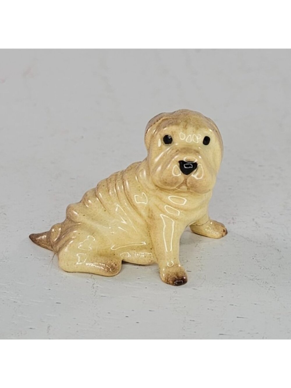 Hagen Renaker Sharpei Puppy Dog Sitting Miniature Figurine *Repaired*